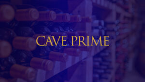 Desenvolvimento de artes promocionais, catálogos e peças para redes sociais para uma importadora de vinhos europeus, com foco em design estratégico.