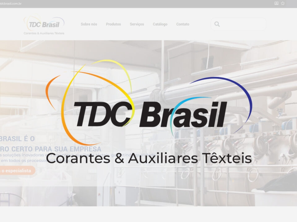 Desenvolvimento de site institucional, catálogo de produtos e comunicação digital para a TDC Brasil, com foco em SEO, apresentação técnica das soluções e fortalecimento da marca no mercado têxtil.